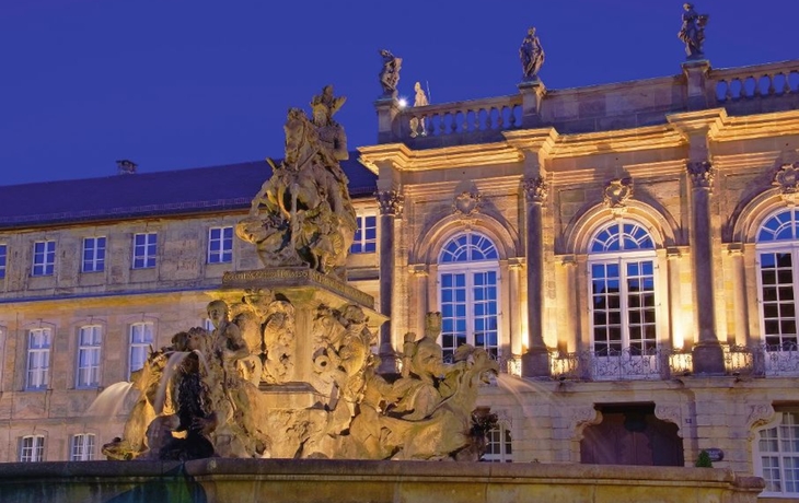 Bayreuther Neues Schloss in der Nacht